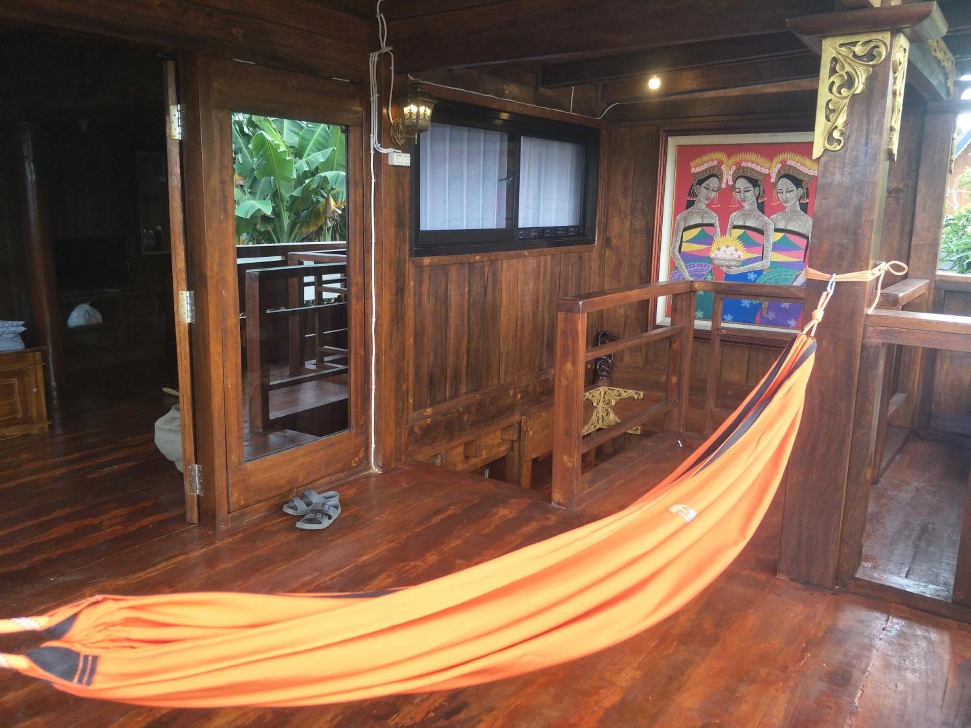 Bujak Permai Villa Matahari Lombok Ntb Praya Exterior foto